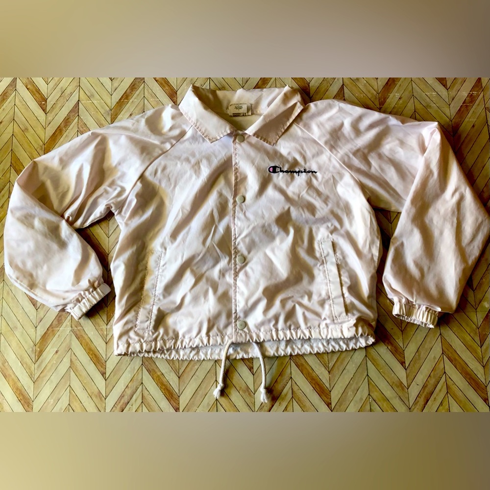 Vintage Champion Women’s Snap Button White Windbreaker. Sm. Stain On Back Medium